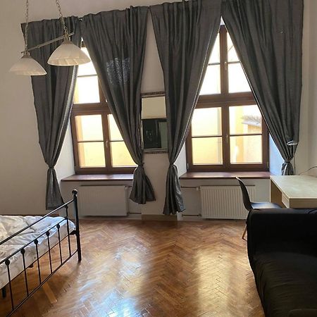 Main Square 18 King Apartament Краків Екстер'єр фото