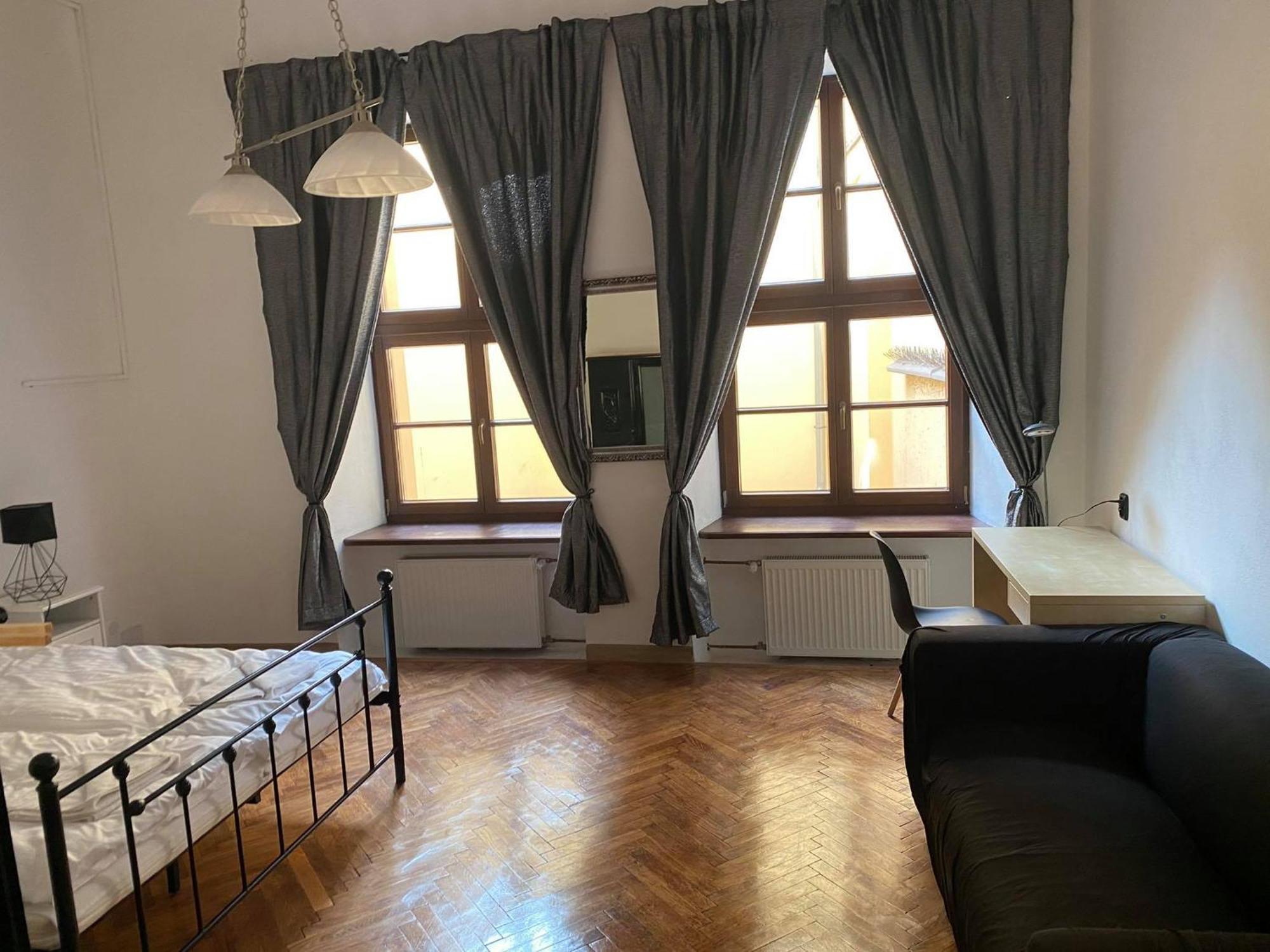 Main Square 18 King Apartament Краків Екстер'єр фото